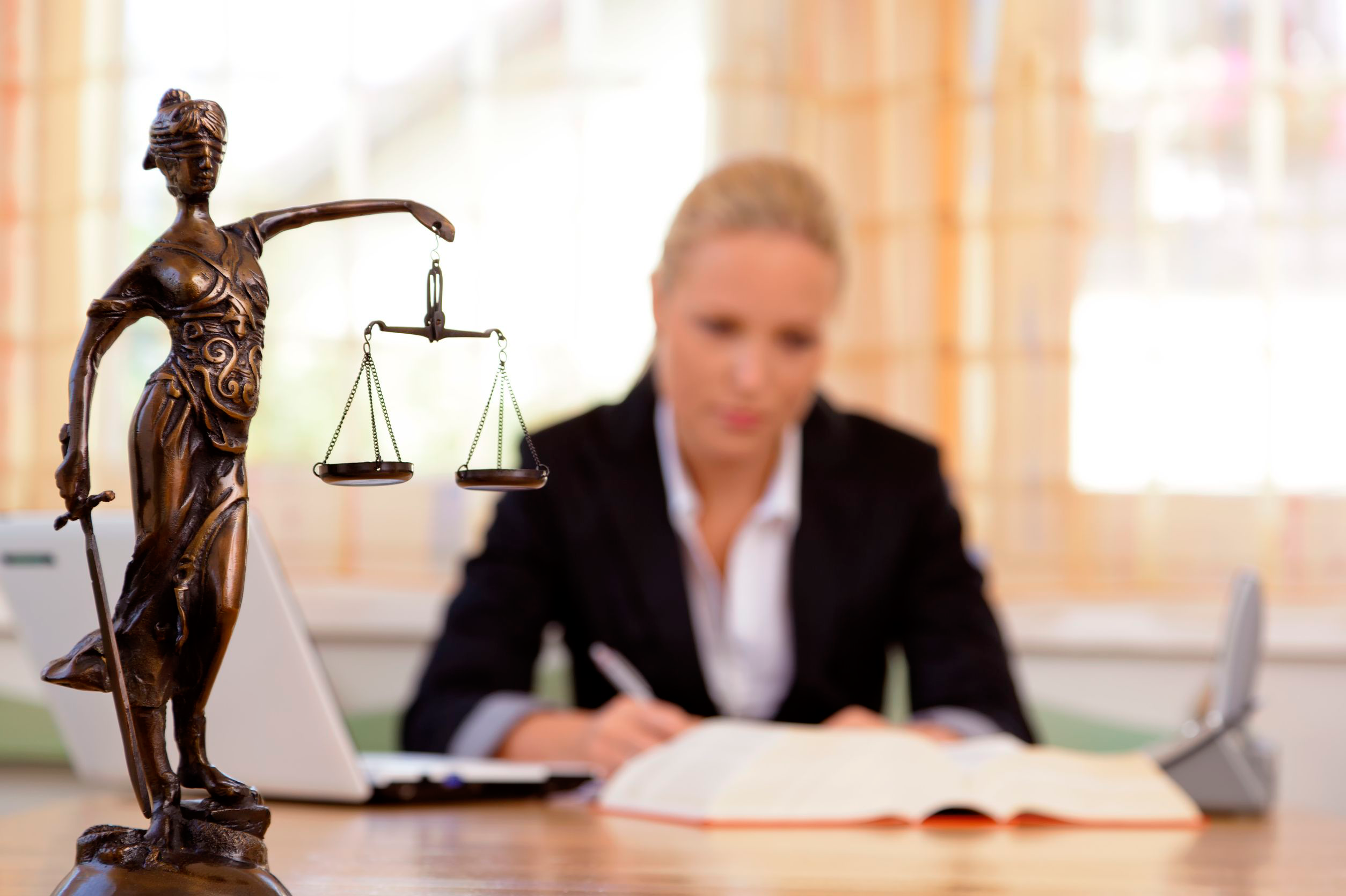 Роль адвоката у справах про іпотеку: захист ваших інтересів